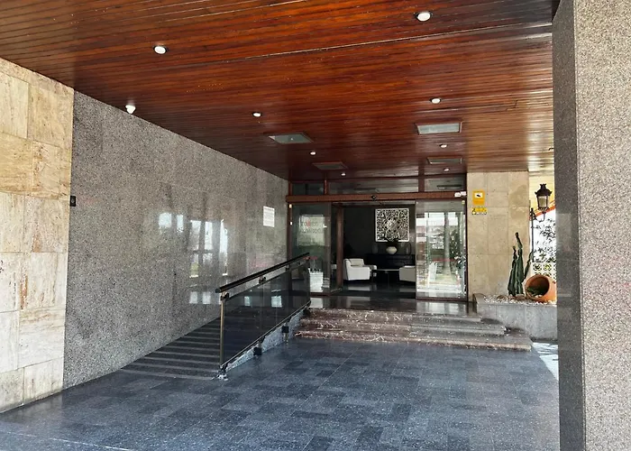 Con Piscina توريمولينوس