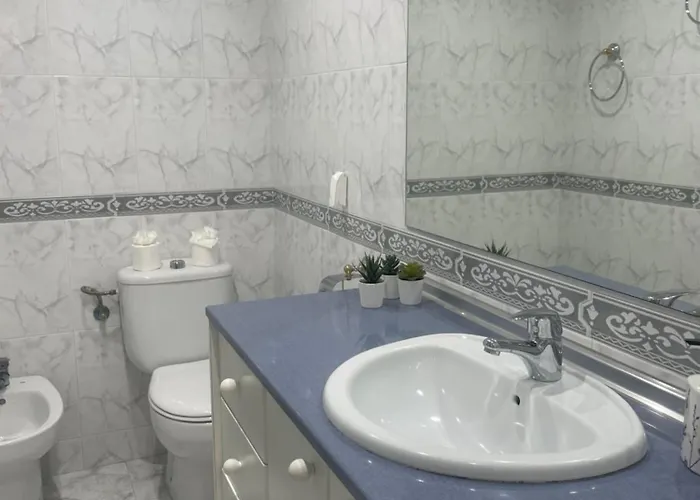 Con Piscina شقة توريمولينوس