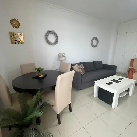 Con Piscina Apartment *