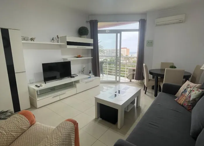 Apartamento Con Piscina *