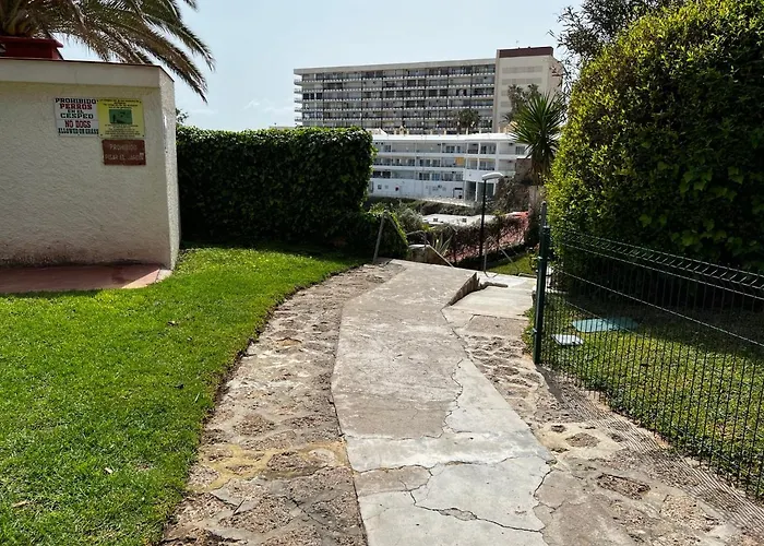 Con Piscina * Τορρεμολίνος